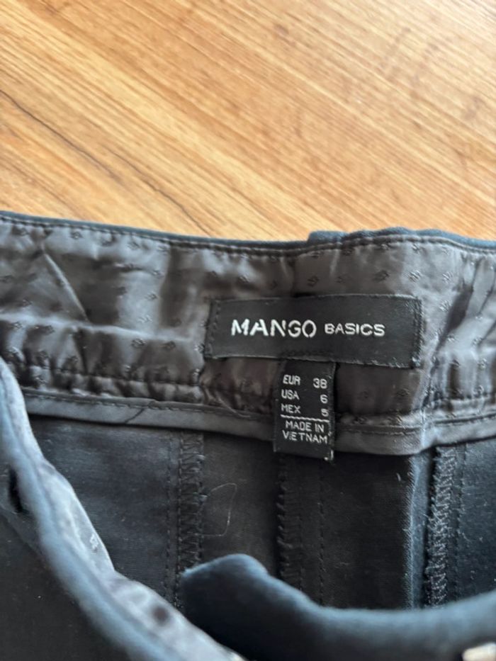 Pantalon noir Mango taille 38 - photo numéro 2