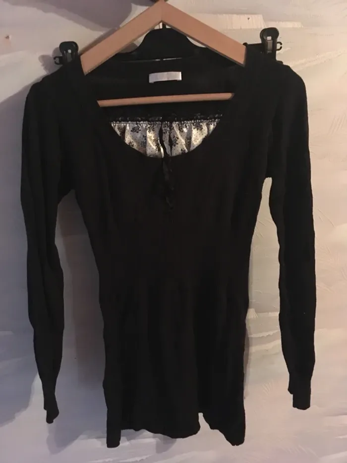 Pull léger asser long @
