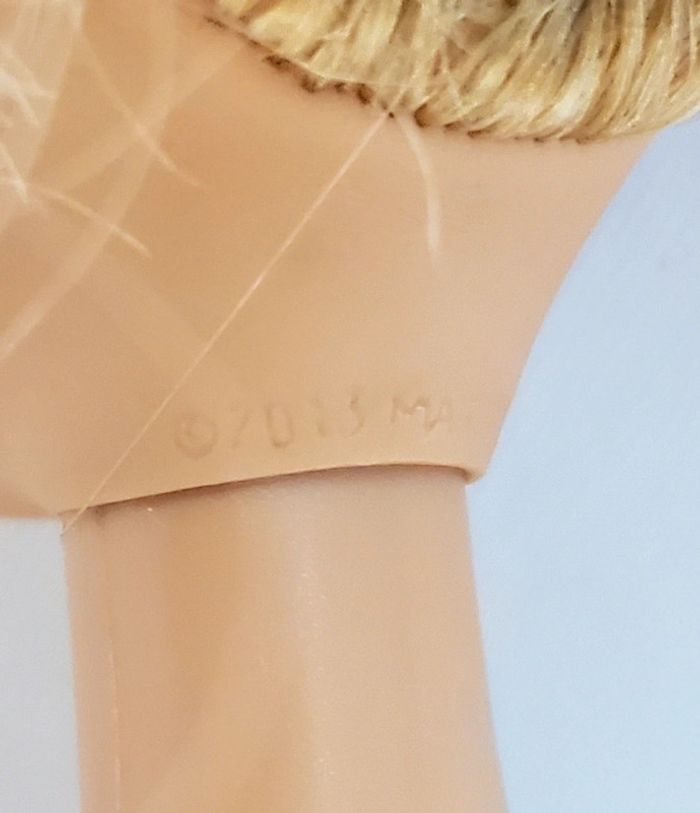Lot de 3 poupée Barbie jambes et bras fixes - photo numéro 12