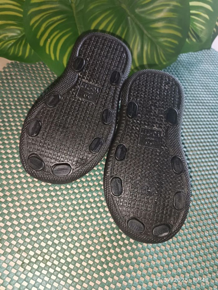 🔸Chaussure d’été noir. Taille 22. Neuf🔸 - photo numéro 3