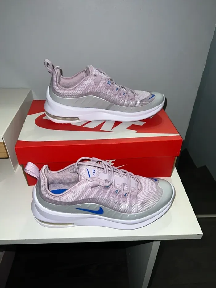 Basket Nike Air Max taille 38.5 femme - photo numéro 11