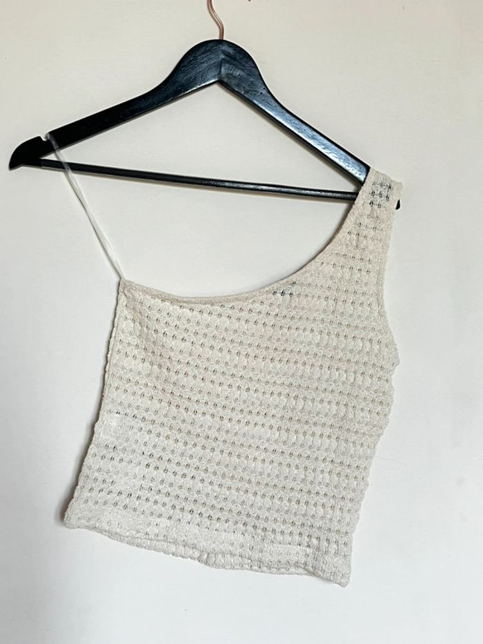 Haut crochet léger asymétrique - photo numéro 5
