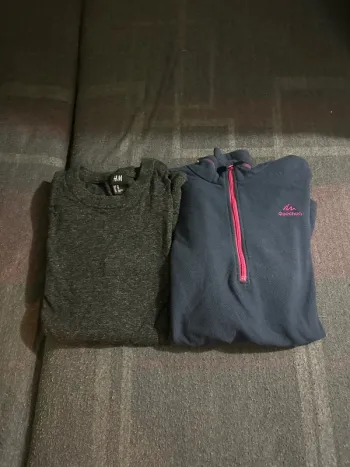 Lot de deux pull XS