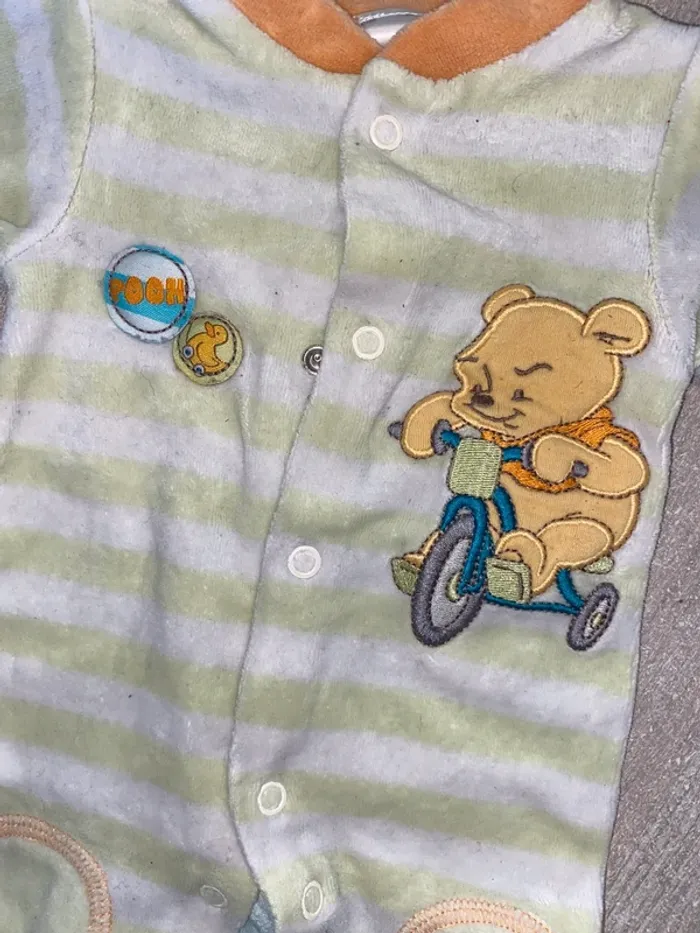 Pyjama rayé vert et blanc avec ourson à vélo (C&A) - photo numéro 3