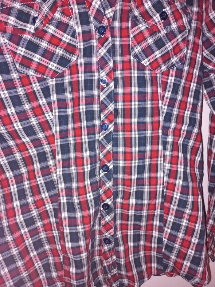 Chemise à carreaux rouges 🩷 - photo numéro 4
