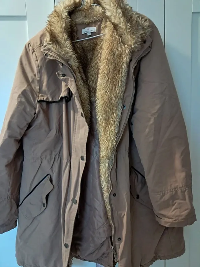 Manteau Jacqueline riu taille 46 - photo numéro 2