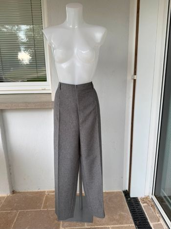 Pantalon gris, Bleu Bonheur
