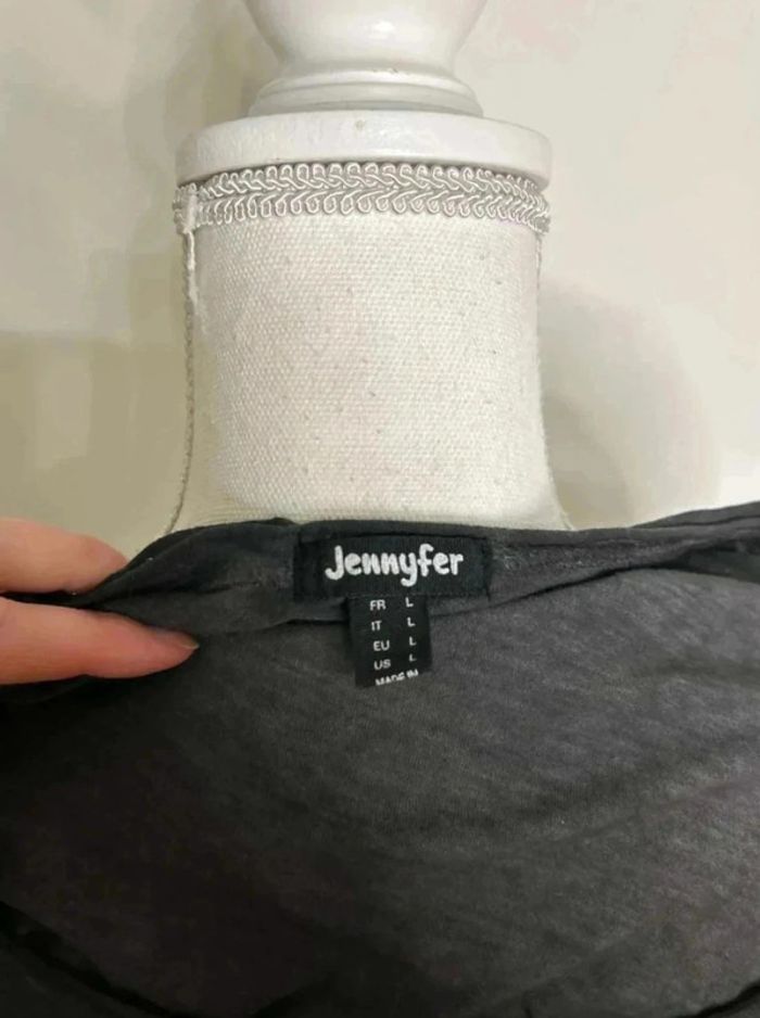 T shirt gris - photo numéro 4