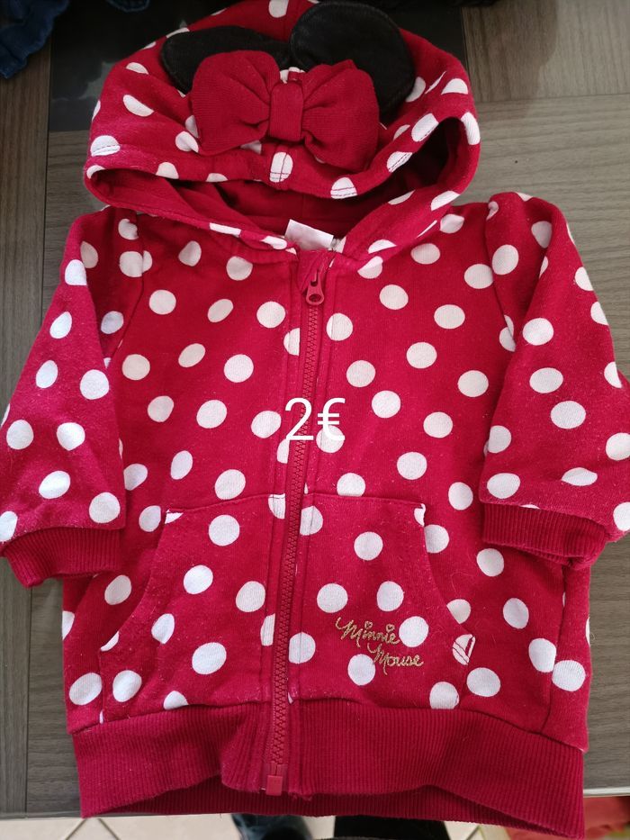 Lot vêtements fille 6 mois - photo numéro 3