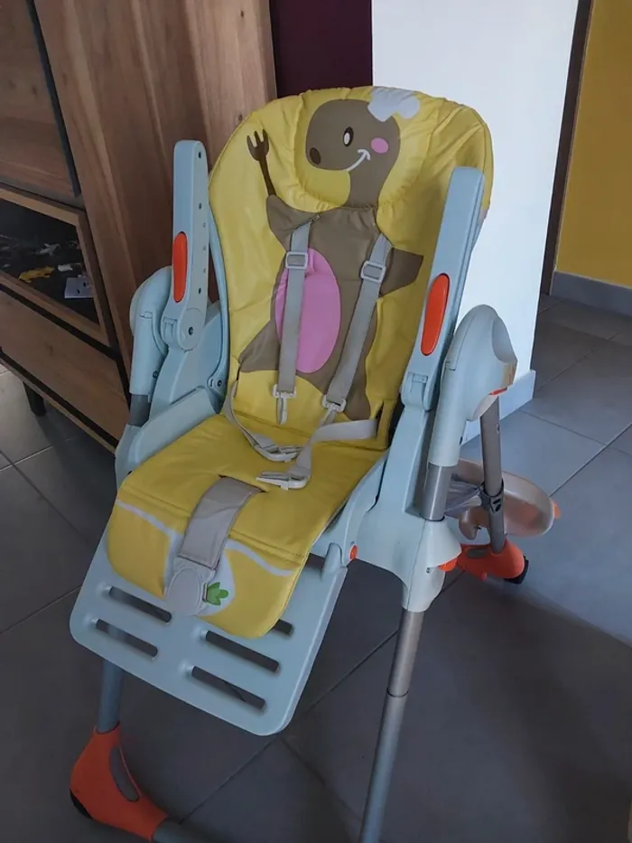 Chaise haute chicco polly 2en1 - photo numéro 7