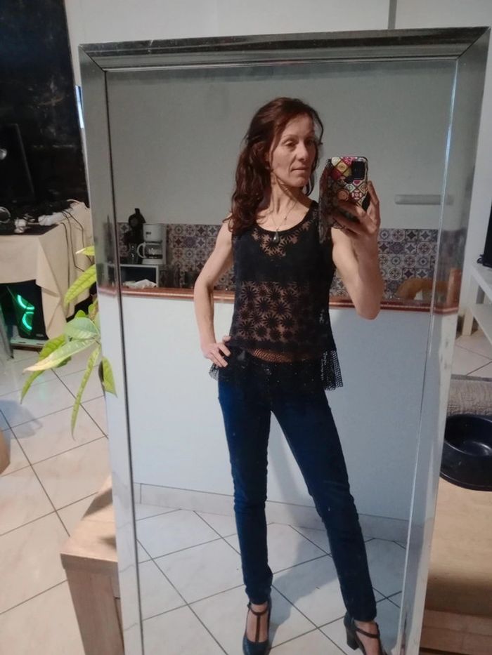 Top femme 38 ajouré  transparent noir c73
