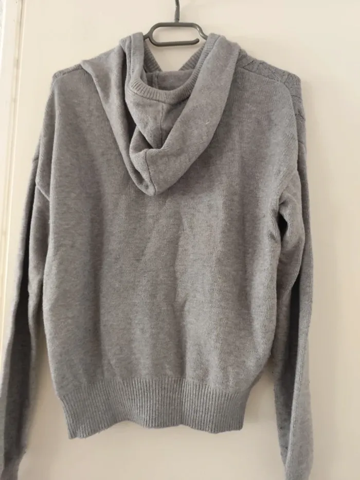 Pull torsadé capuche - photo numéro 3