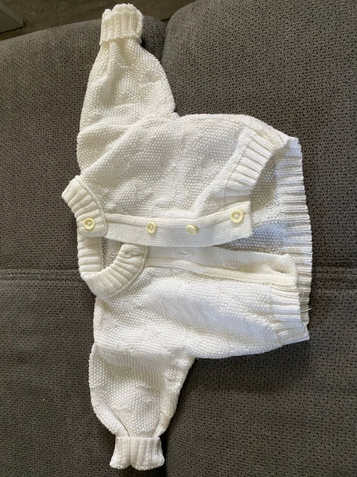 Lot gilet 1 mois - photo numéro 5