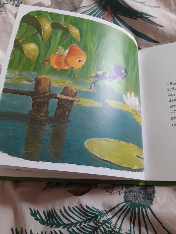 livre marguerite petite reine les petites bêtes - photo numéro 4
