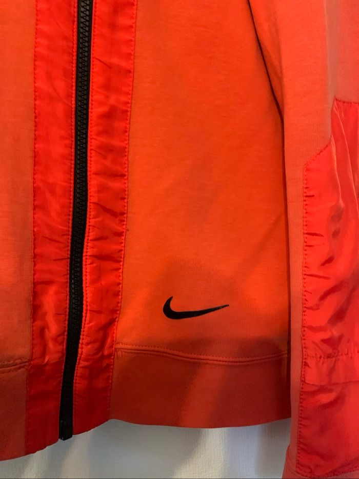 Veste de sport Nike - photo numéro 2