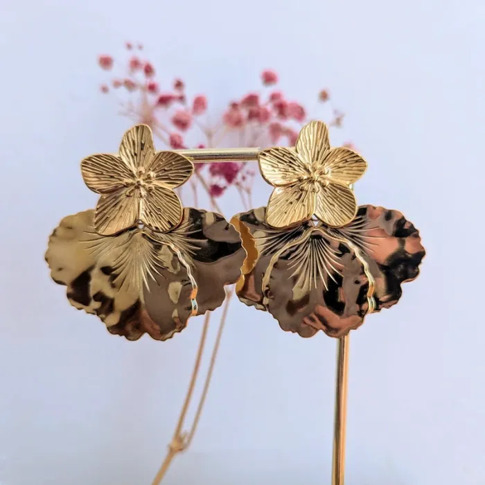 Boucles d'oreilles doré fleur sezanelike - photo numéro 2