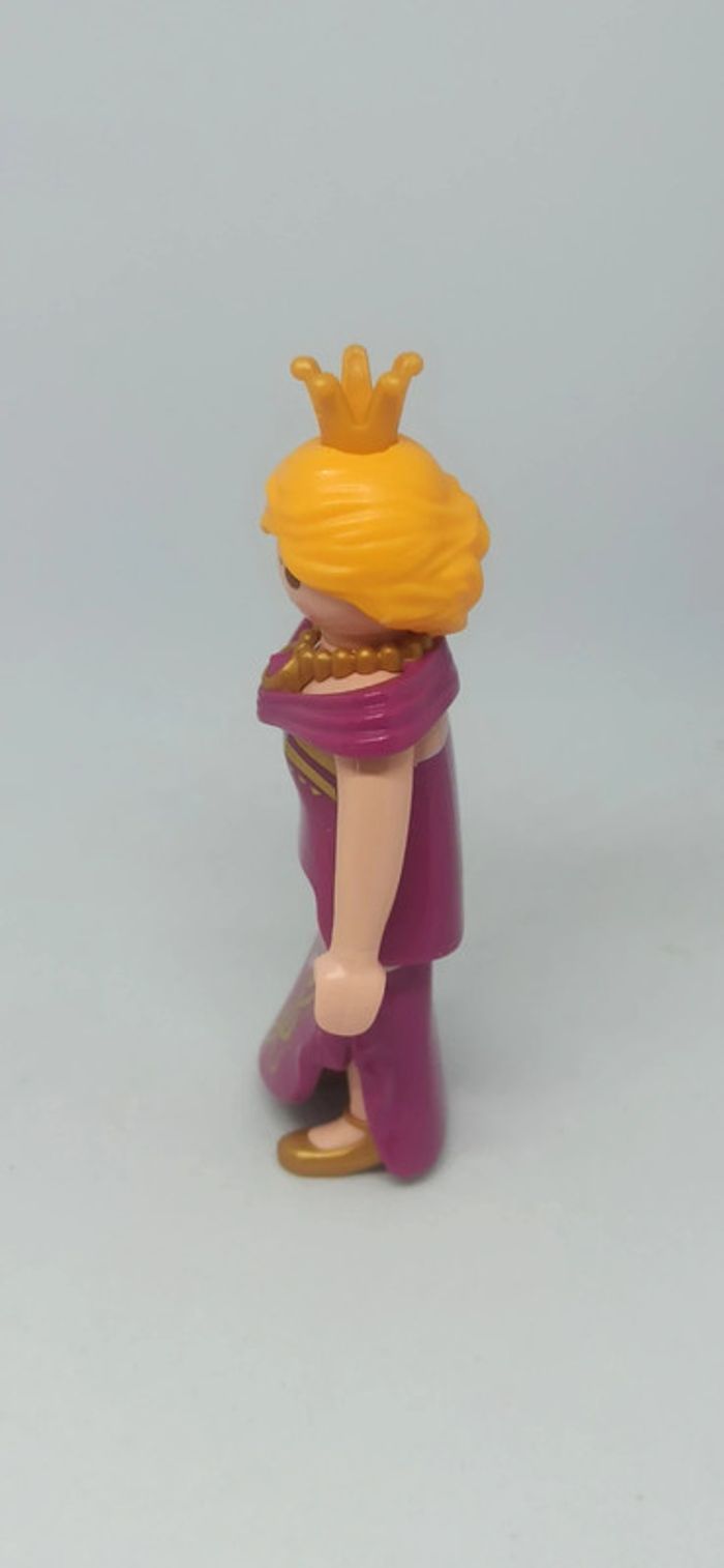 Femme princesse avec cheveux blonds et couronne playmobil - photo numéro 4