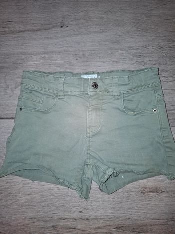 Short kaki