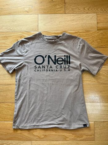 👕 T-shirt O'Neill taupe – Taille M – Très bon état