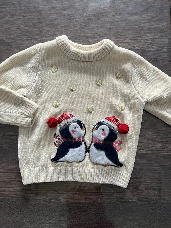 Lot pulls fille 24 mois - photo numéro 2