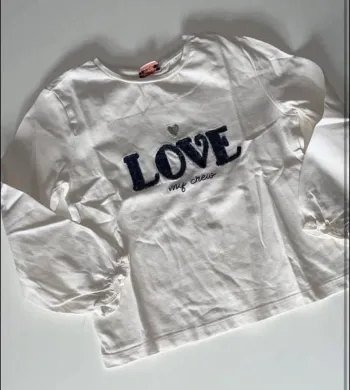 Tee shirt love