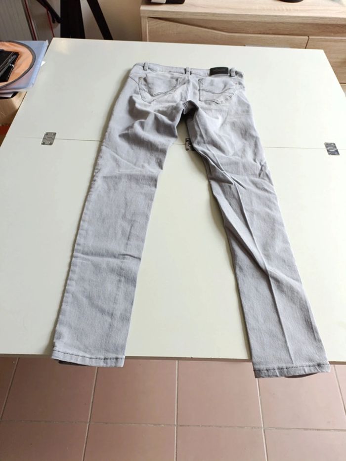 Jean gris taille 40 squitos - photo numéro 6