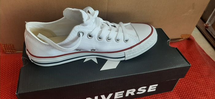 Converse basse blanche - photo numéro 7