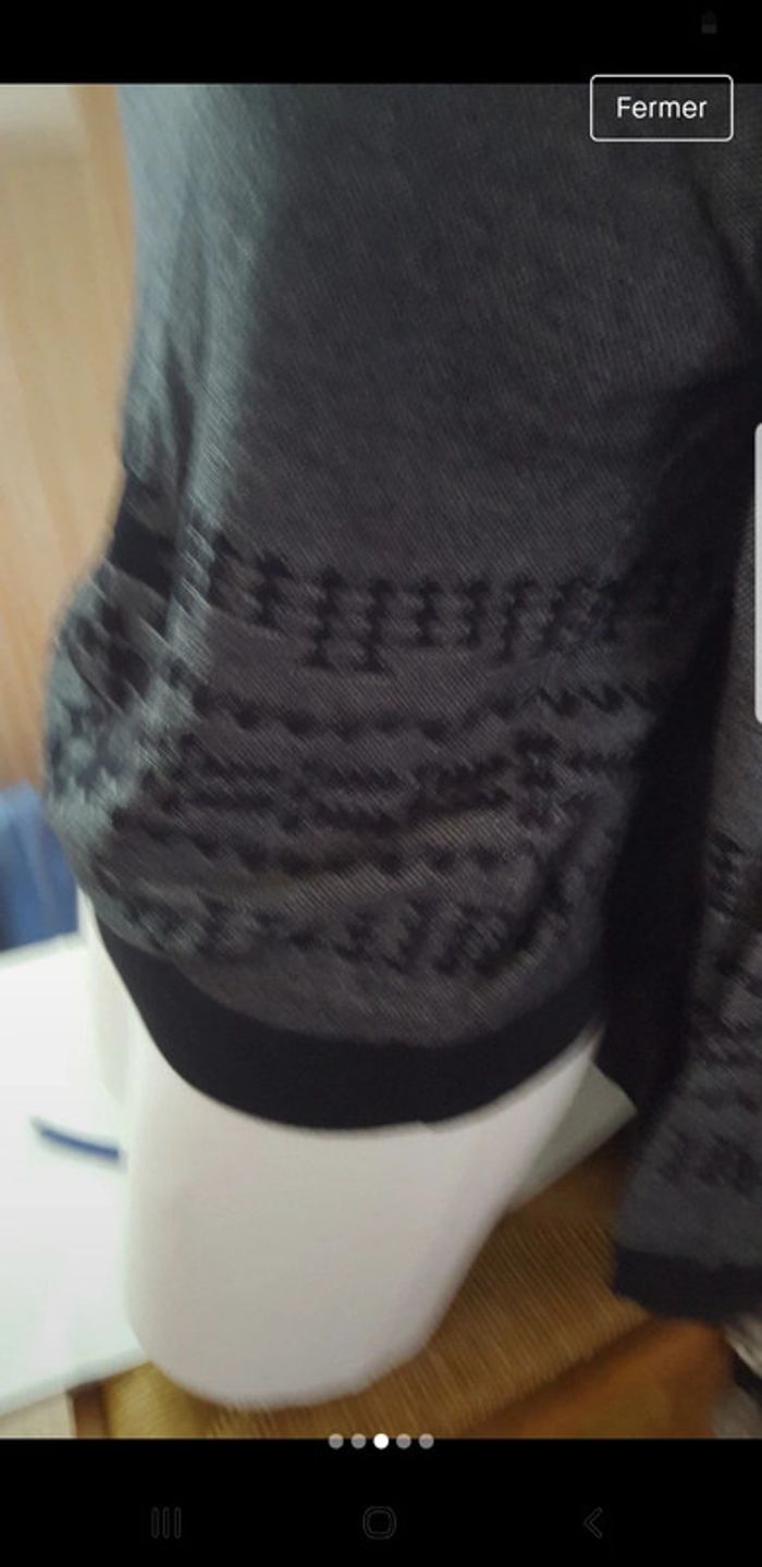 Joli pull pas trop épais - photo numéro 3