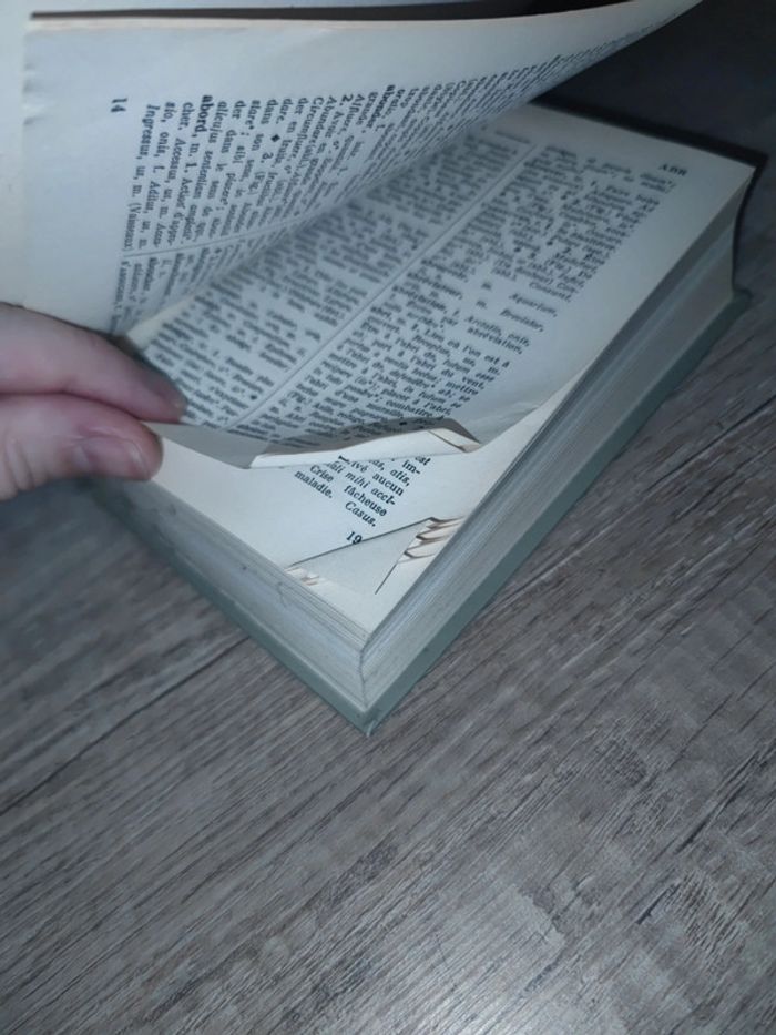 Dictionnaire français/Latin - photo numéro 3