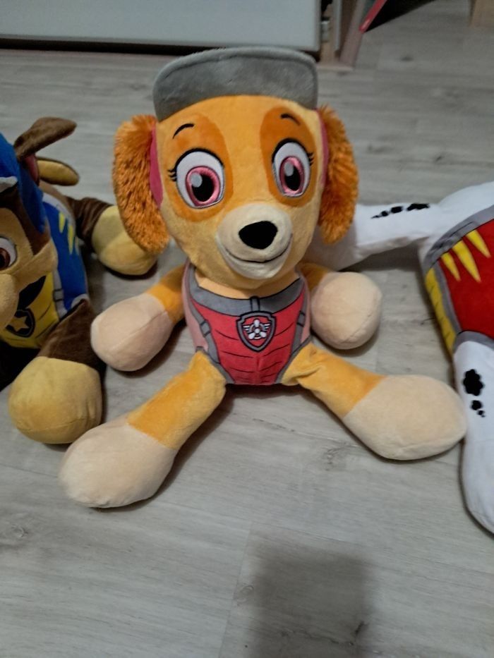 Lot de 5 peluches pat patrouille neuves - photo numéro 2