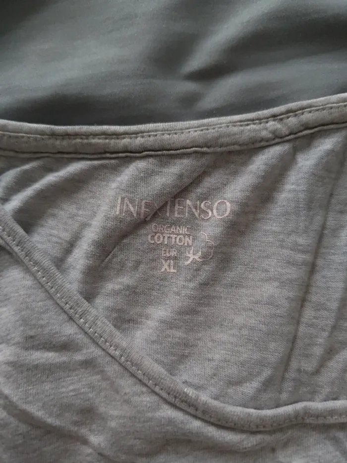 T-shirt gris coeur rose - photo numéro 4