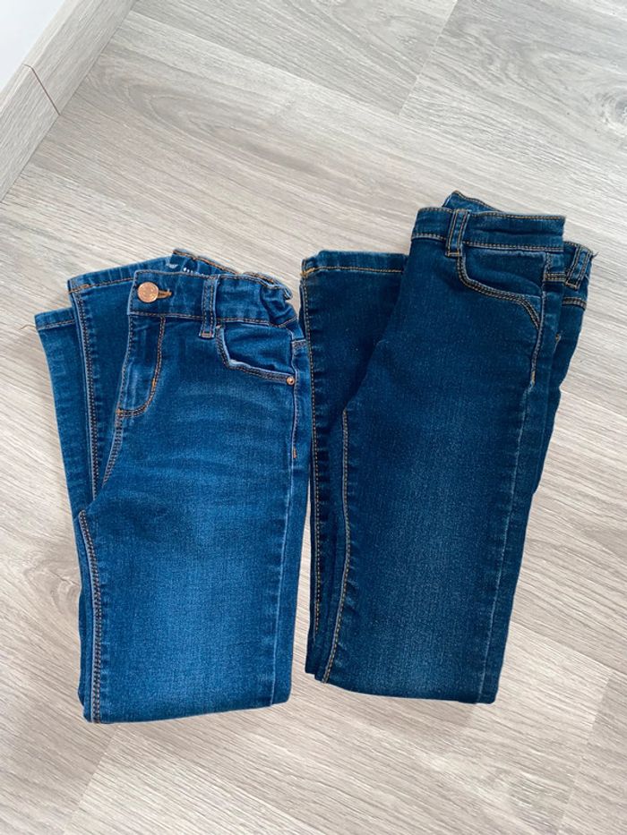 Lot de 2 jeans 7 ans