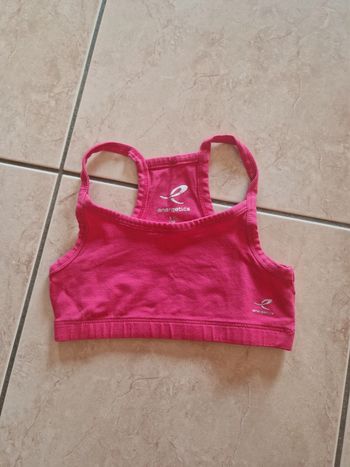 Brassiere sport rose 8 ans