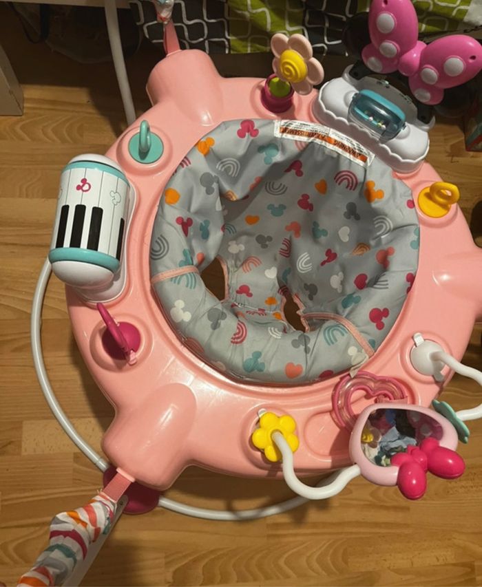 Sauteurs bébé fille Disney