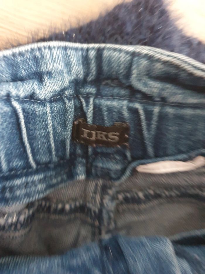 Ensemble ikks/cyrillus/dpam 4ans - photo numéro 7
