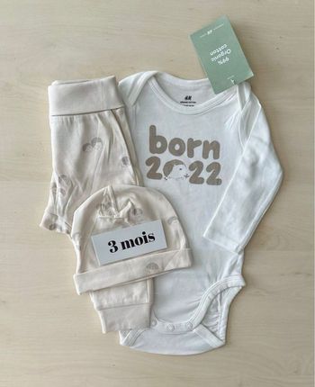 Ensemble bébé h&m - neuf - taille 62 cm 