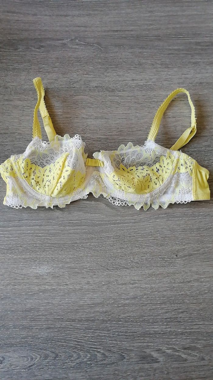 Soutien gorge 85B