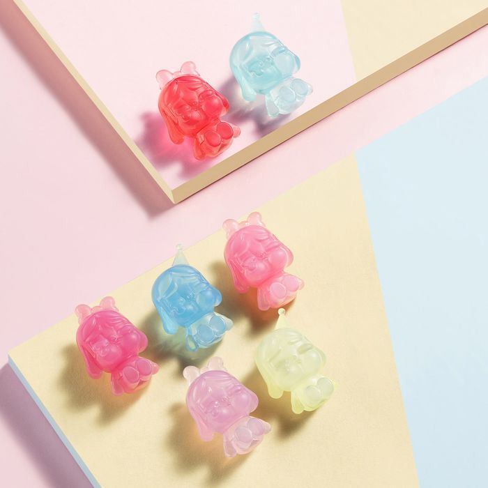 Mini figurines POP BEAN Gradient Color Set CRYBABY POPMART - photo numéro 3