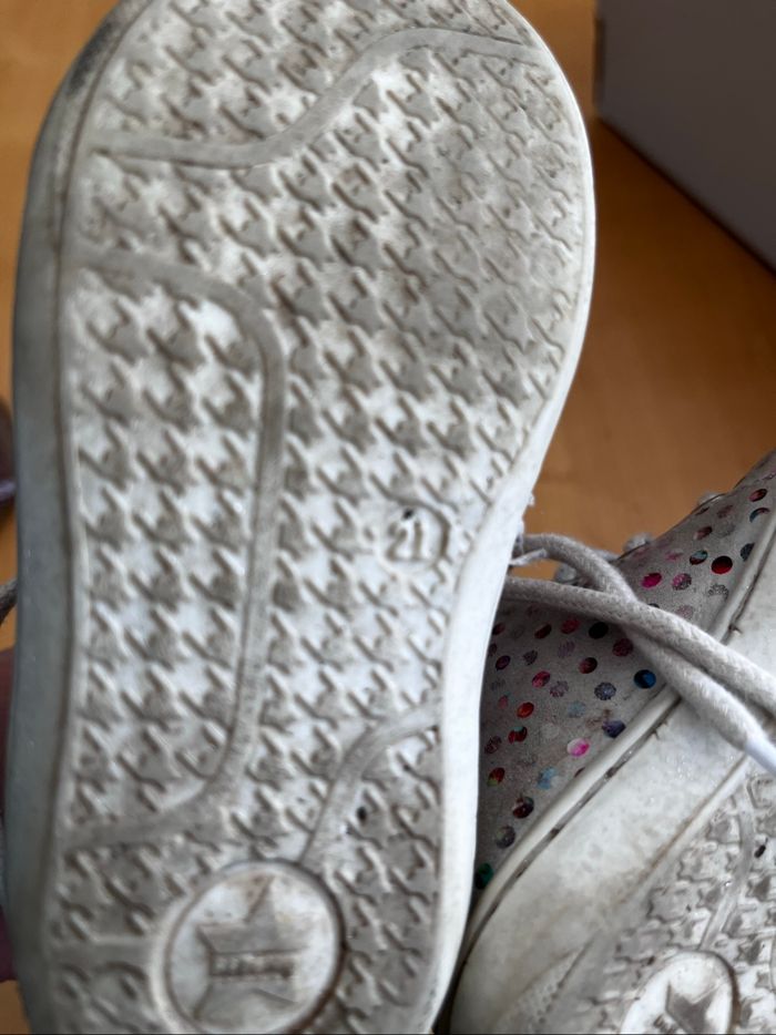 Chaussures à lacets - photo numéro 3