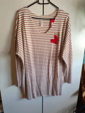 Tee shirt rayé manches longues