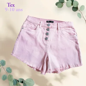 Short rose pâle