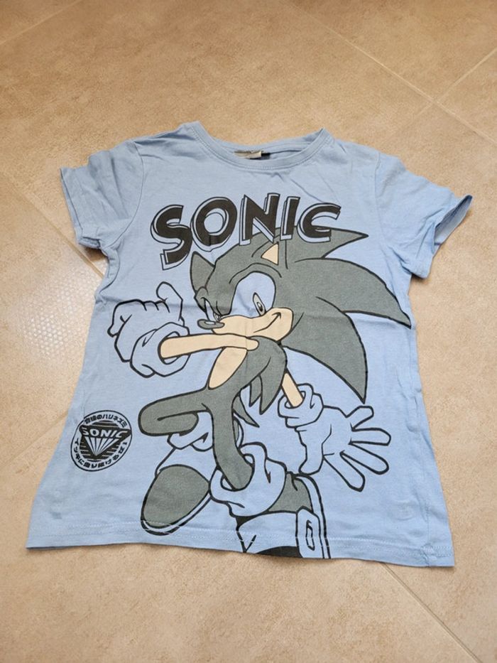 T-shirt sonic 8 ans mauve