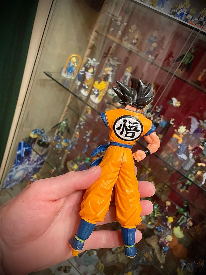 Figurine dragon ball Goku - photo numéro 2