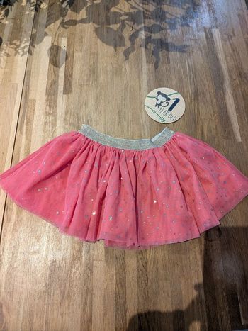 Jupe en tulle rose à paillettes en 12/18 mois Baby en très bon état