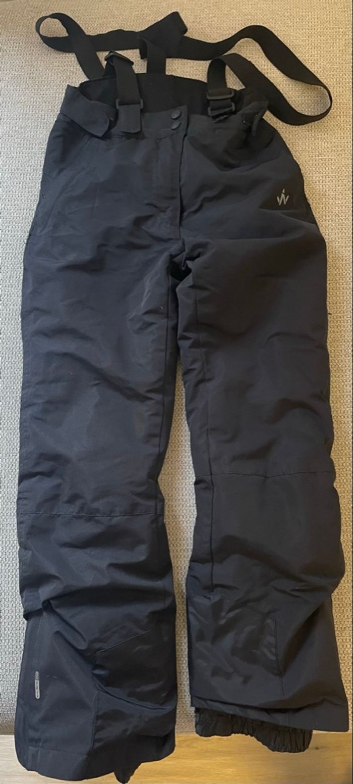 Veste et pantalon de ski - photo numéro 4