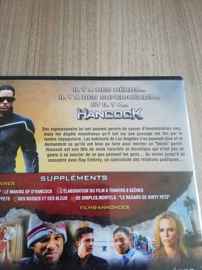 Dvd Hancock avec will smith - photo numéro 2
