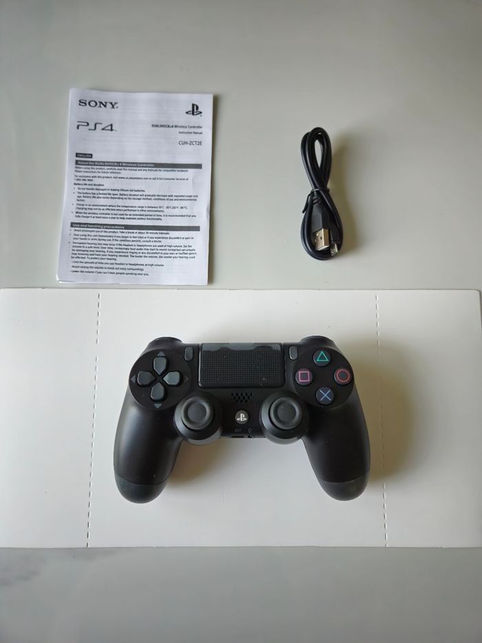 🎮 Manette PS4 Noire + chargeur offert 🎁 "Neuve et Scellée 🔒" - photo numéro 2