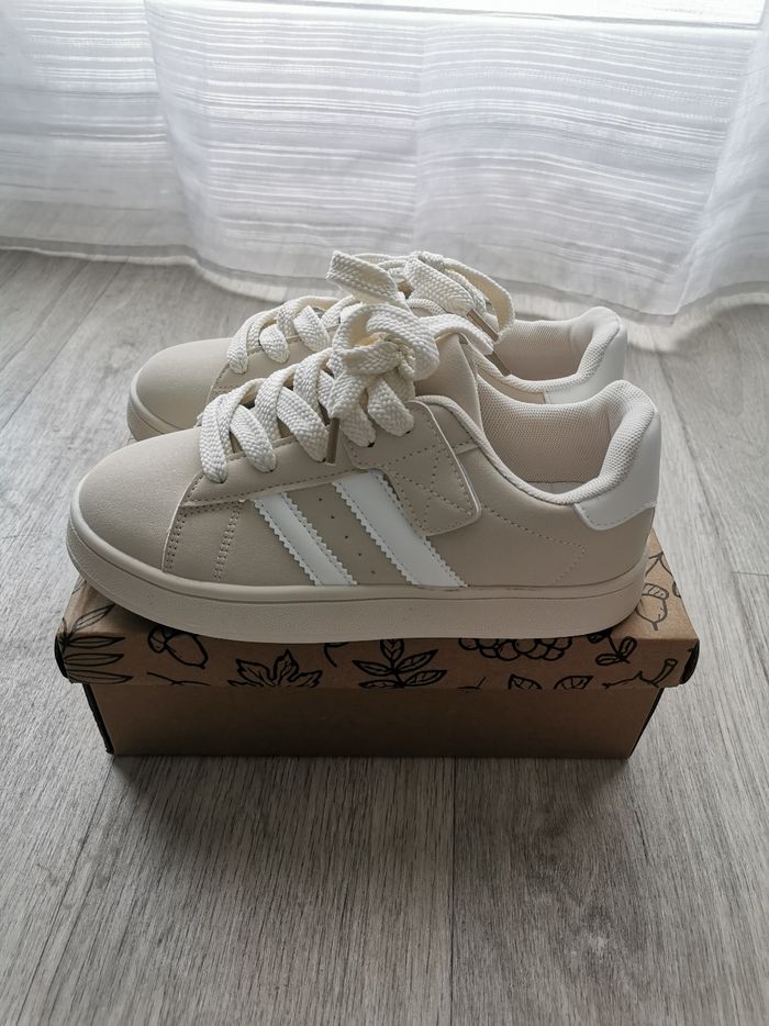 Basket beige et blanche - unisexe - taille 36