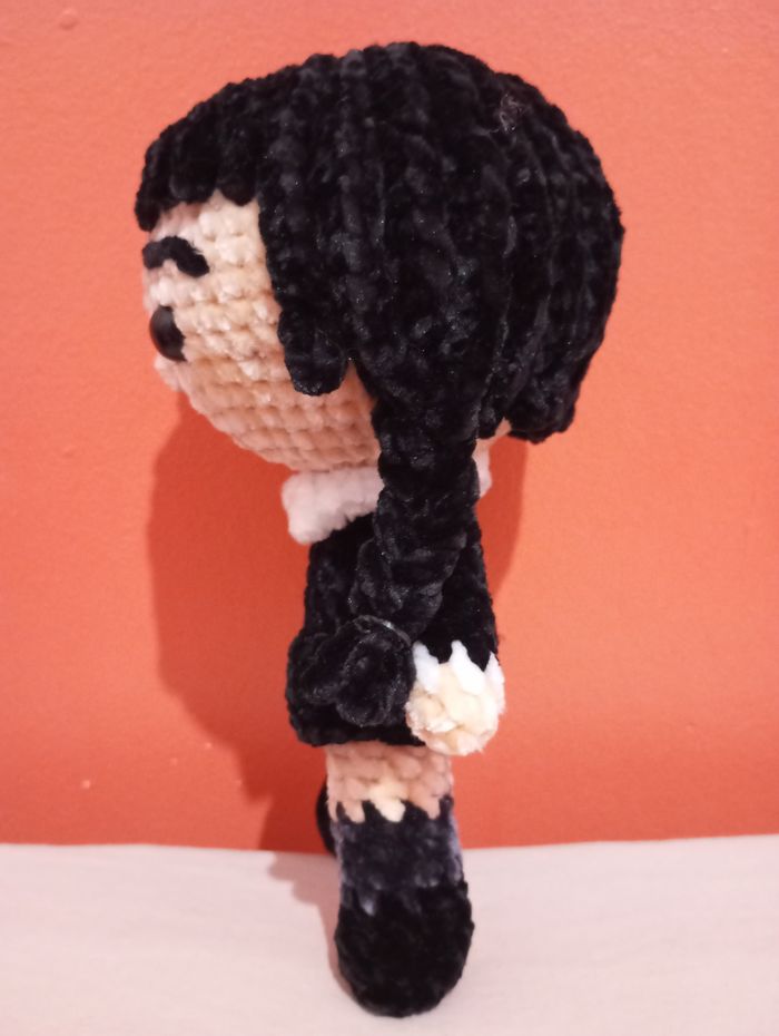 Mercredi Addams au crochet - photo numéro 4