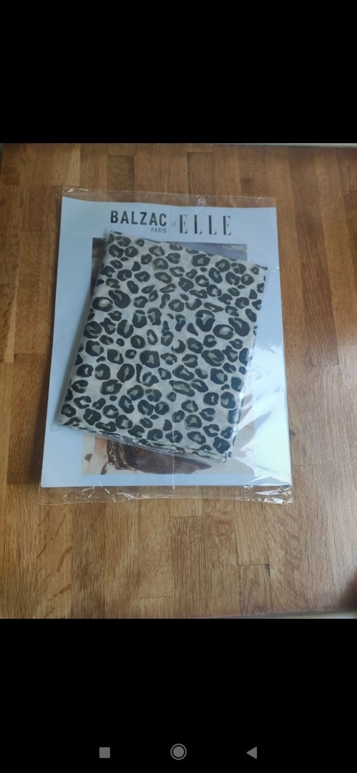 Balzac Foulard Paréo leopard